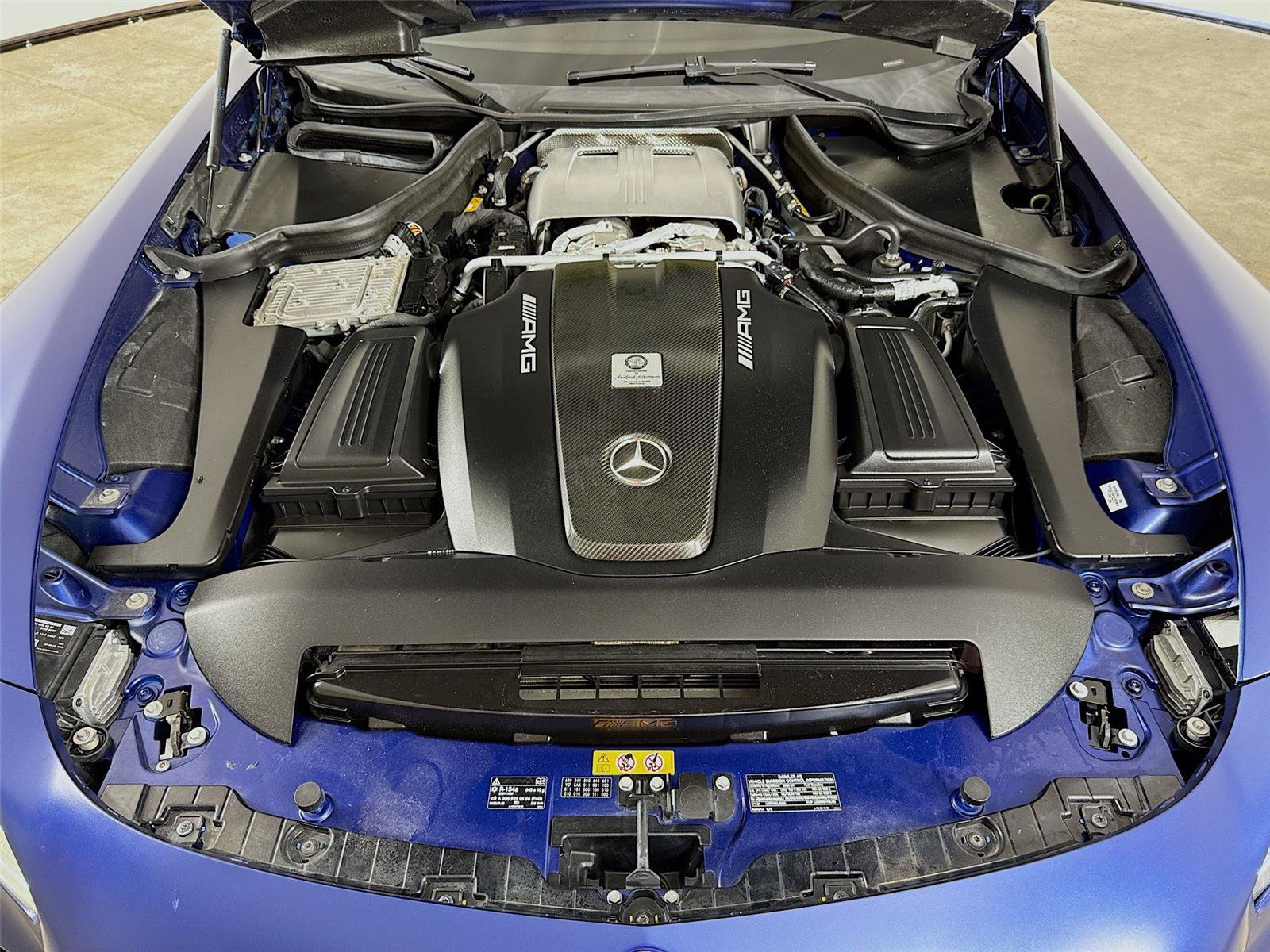 Used 2020 Mercedes-Benz AMG GT R w/ Exclusive Interior Package image 21