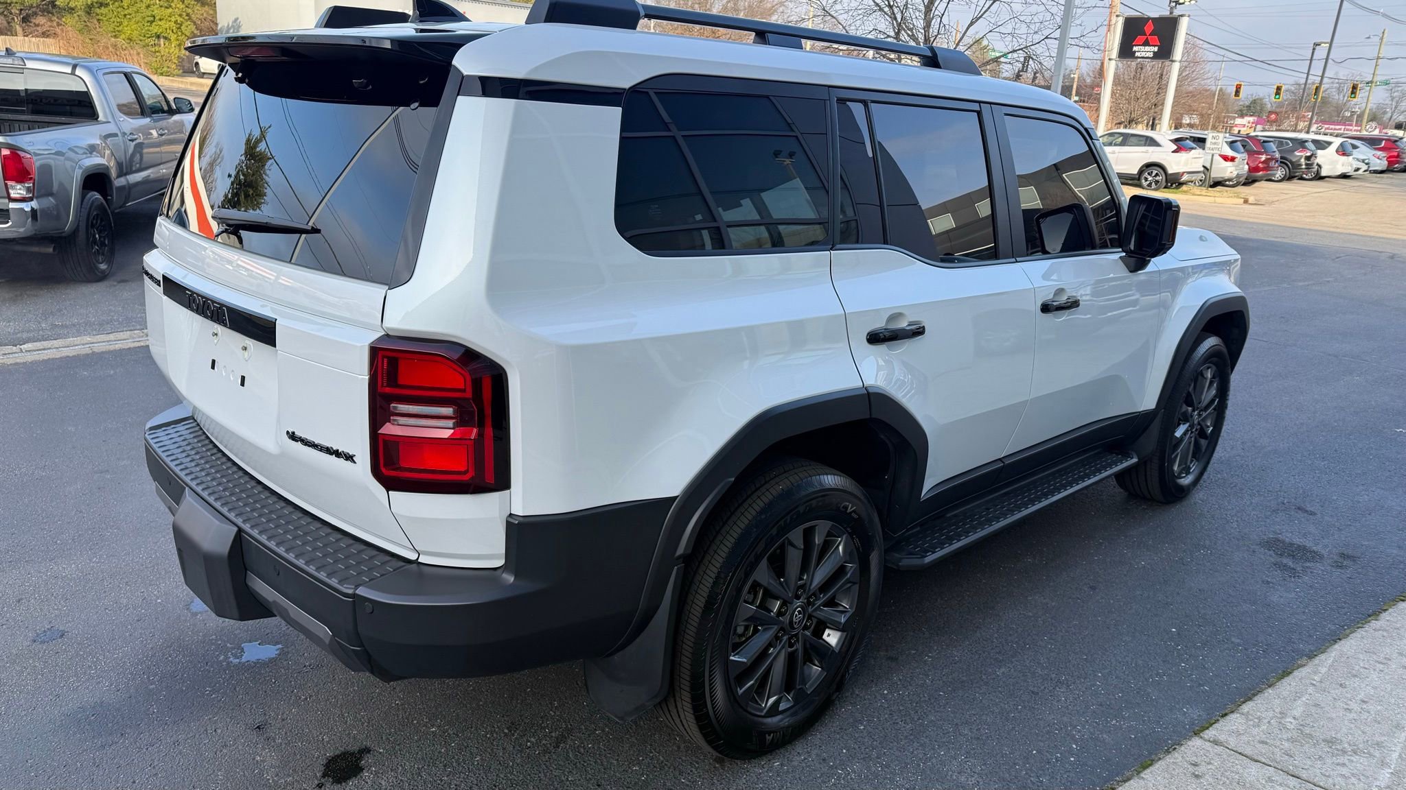 Used 2025 Toyota Land Cruiser image 23