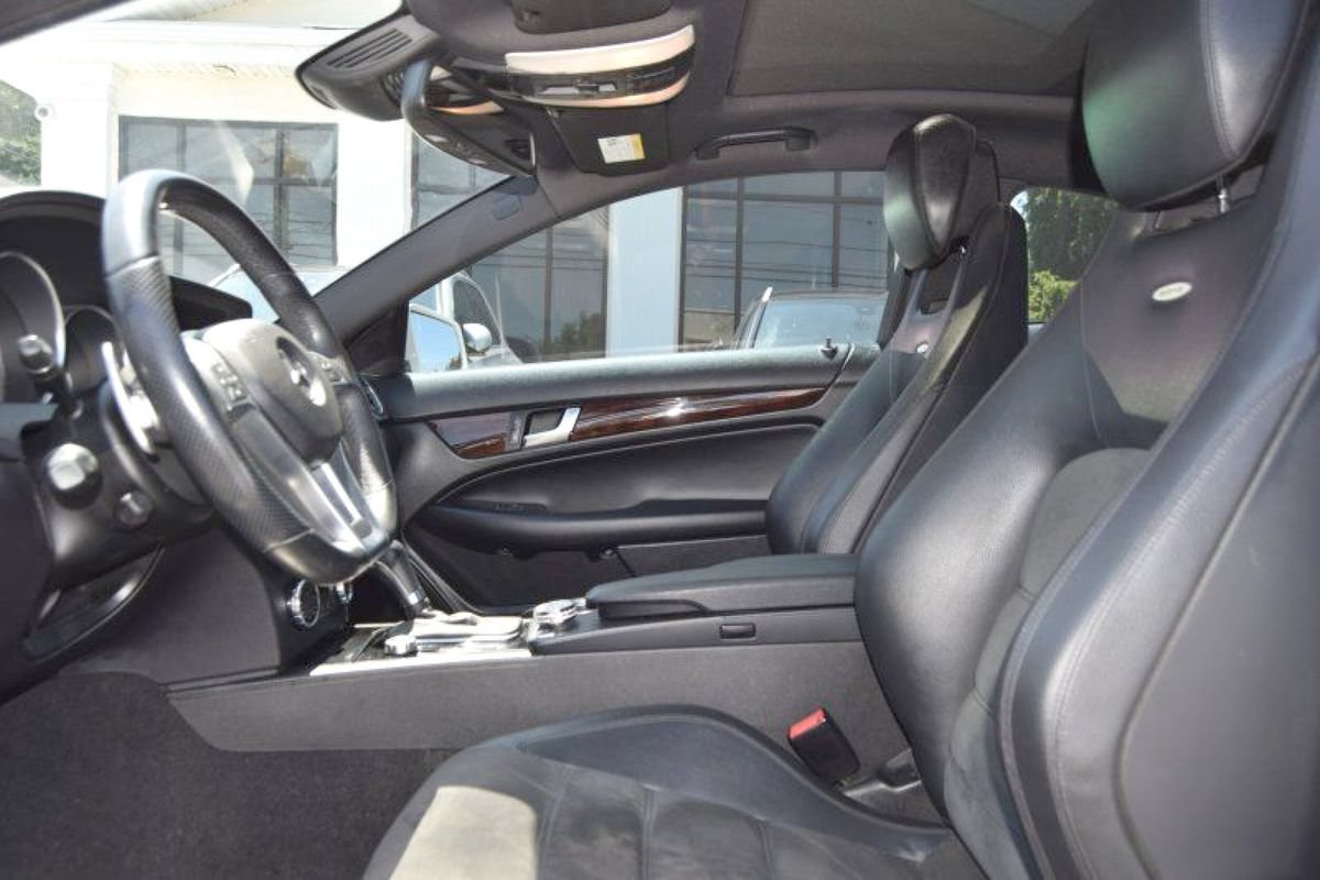 Used 2012 Mercedes-Benz C 63 AMG Coupe image 19