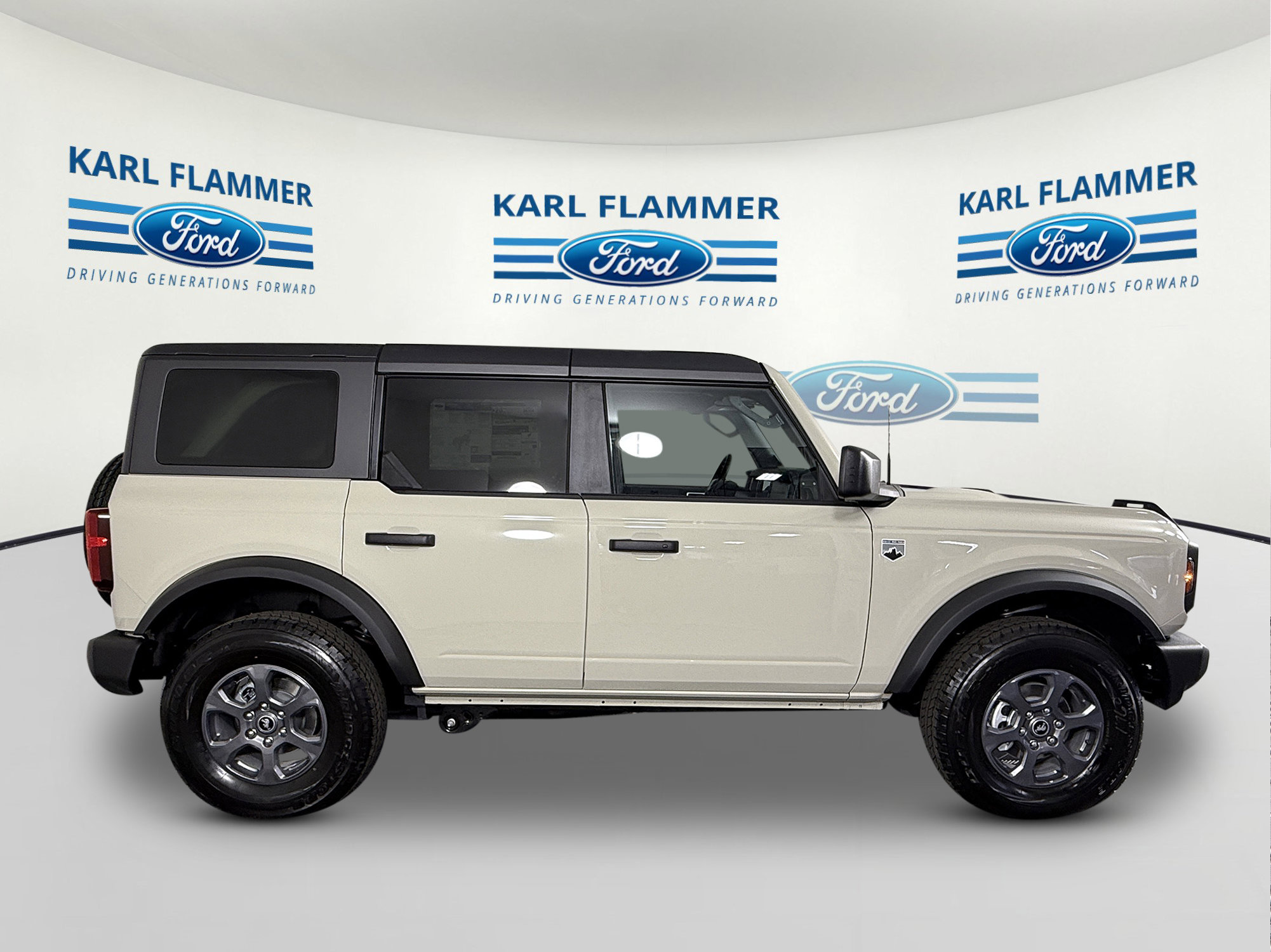 New 2026 Ford Bronco Big Bend AWD/4WD image 2