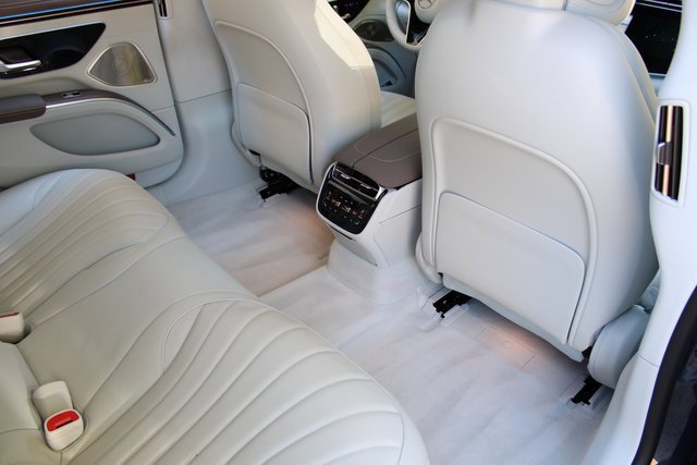 Used 2023 Mercedes-Benz EQS 580 580 4MATICﾮ image 15