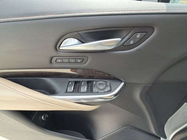 Used 2025 Cadillac XT4 Premium Luxury FWD image 21