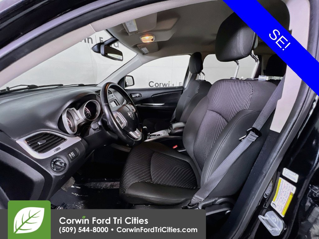 Used 2019 Dodge Journey SE w/ Premium Group FWD image 22