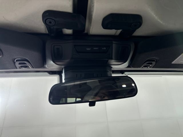 Used 2024 Jeep Wrangler Unlimited w/ Convenience Group image 24