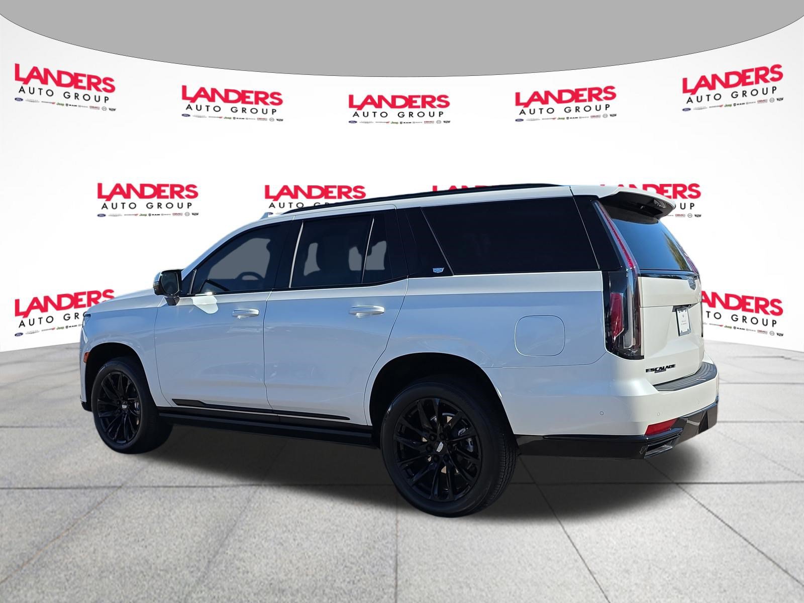 Used 2023 Cadillac Escalade Sport w/ LPO, ONYX Package AWD/4WD image 5