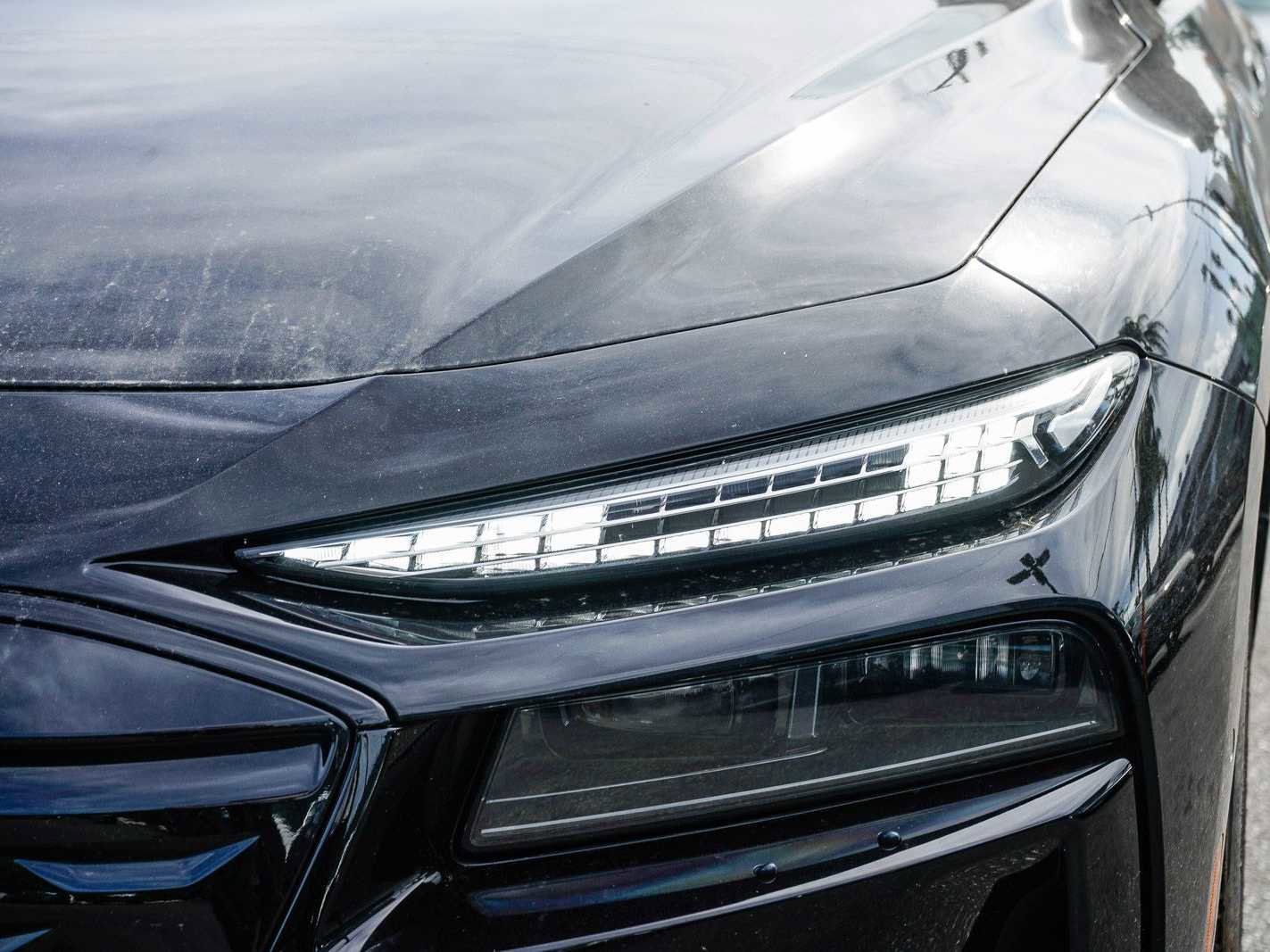 Used 2025 Audi A6 e-tron Premium Plus w/ Premium Plus image 7