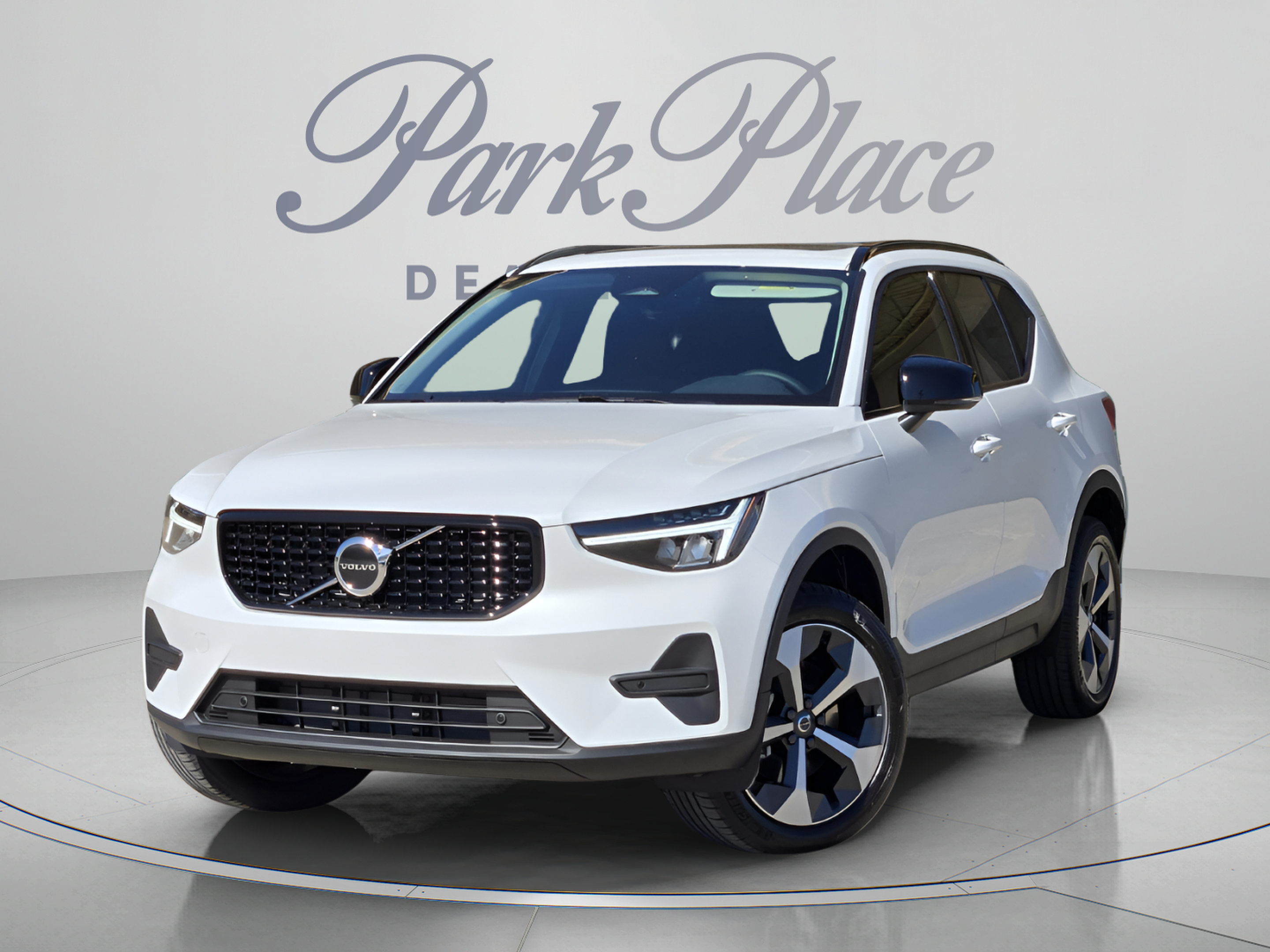 New 2026 Volvo XC40 B4 Core w/ Climate Package