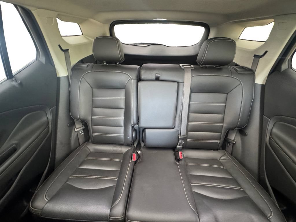 Certified 2023 GMC Terrain Denali w/ Denali Premium Package AWD/4WD image 18