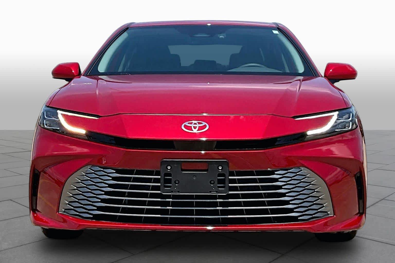 Certified 2026 Toyota Camry XLE FWD image 4