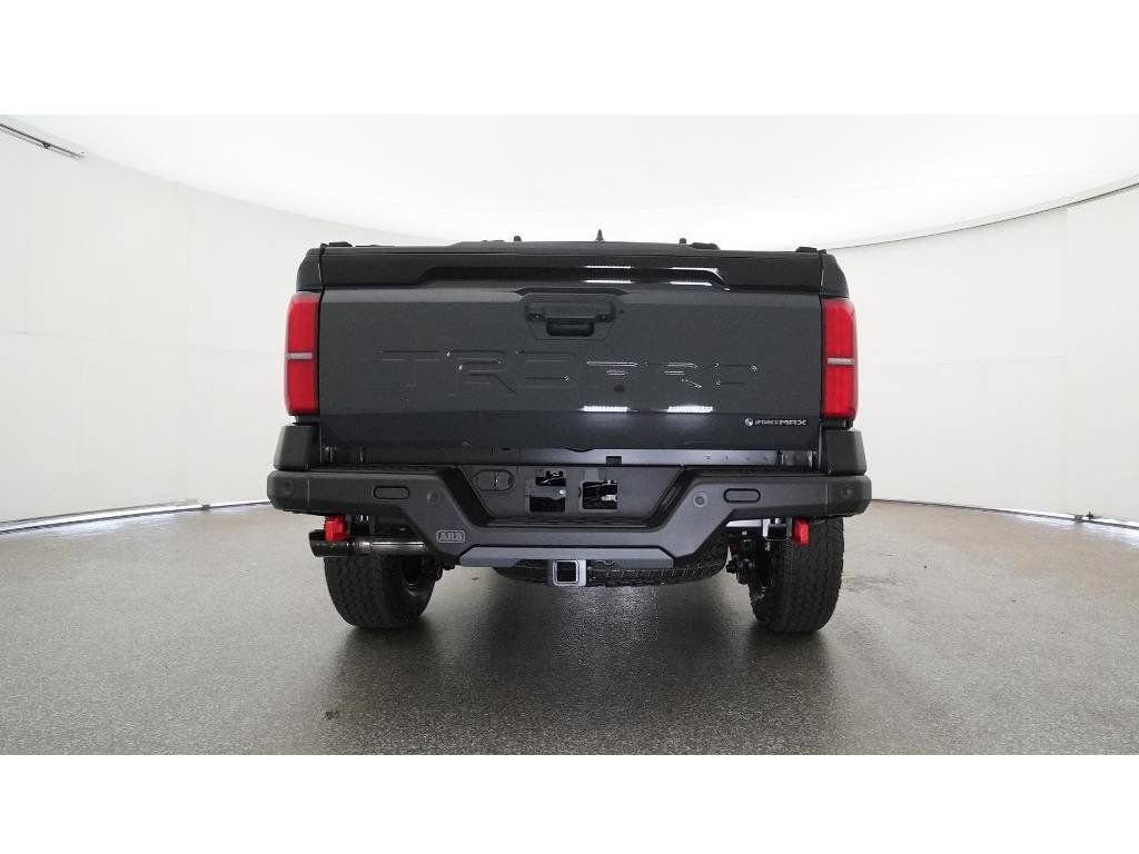 Used 2025 Toyota Tacoma TRD Pro w/ Tow Tech Package AWD/4WD image 29