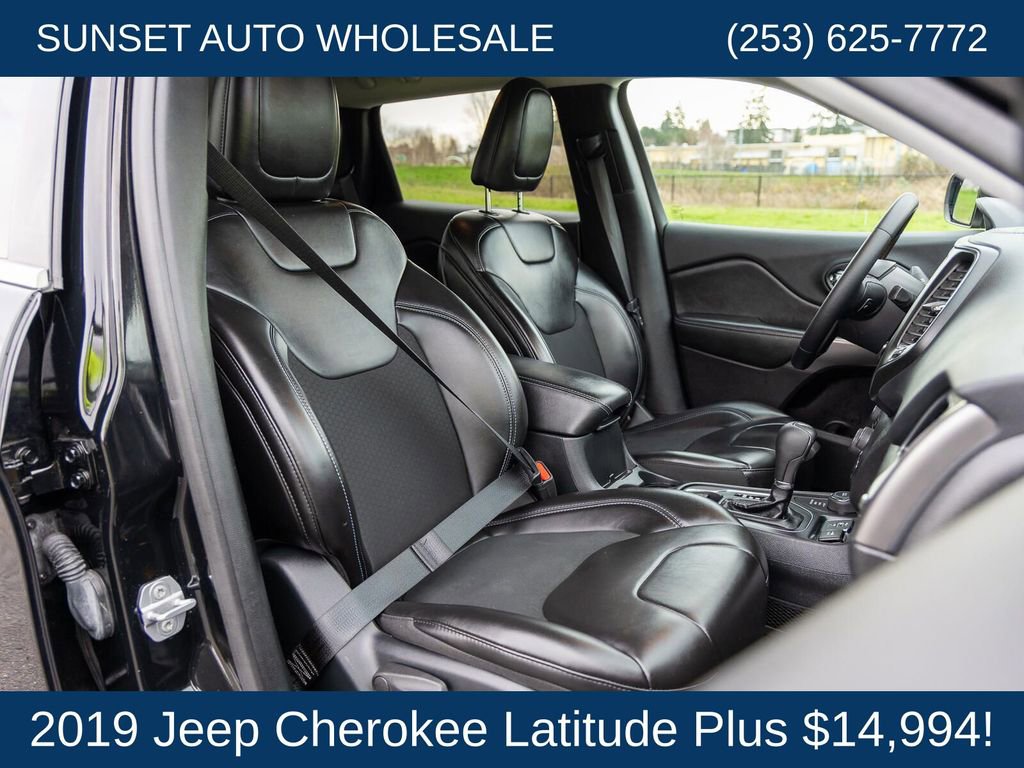 Used 2019 Jeep Cherokee Latitude Plus image 65