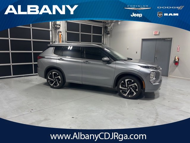 Used 2023 Mitsubishi Outlander SEL