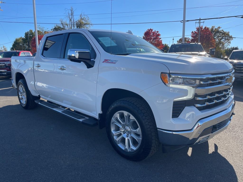 Used 2024 Chevrolet Silverado 1500 LTZ w/ Technology Package image 7