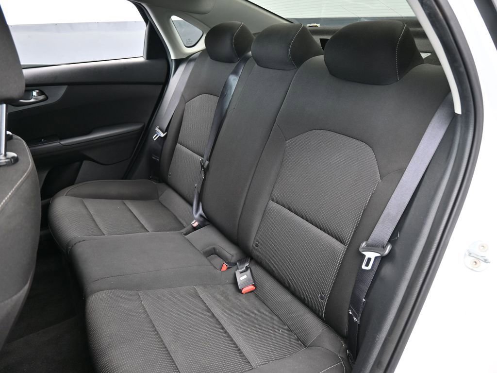 Used 2021 Kia Forte LXS image 33