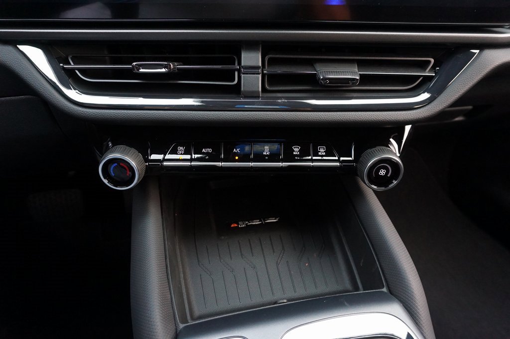 New 2026 Chevrolet Equinox EV RS image 16