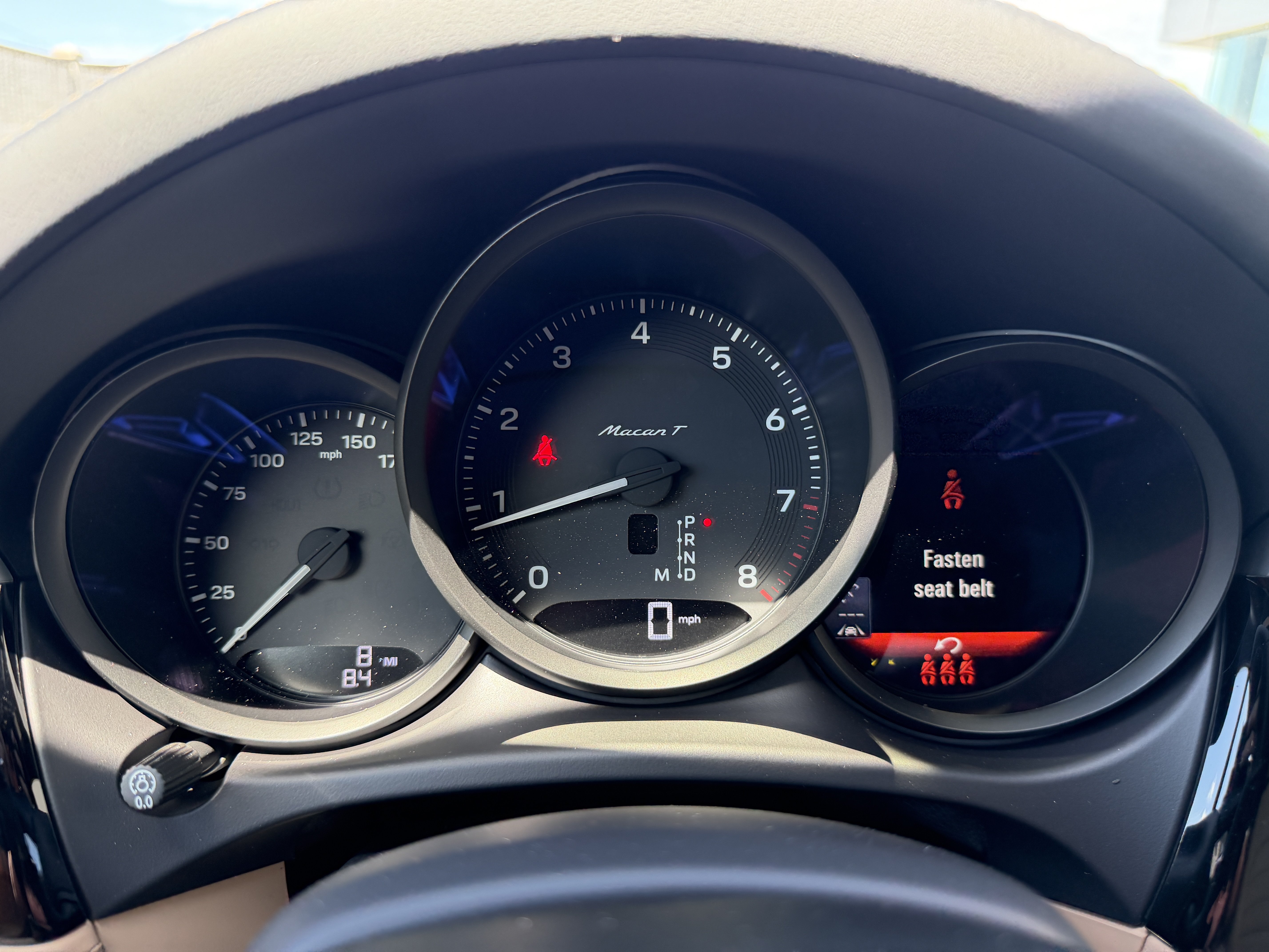 New 2026 Porsche Macan Turbo AWD/4WD image 35