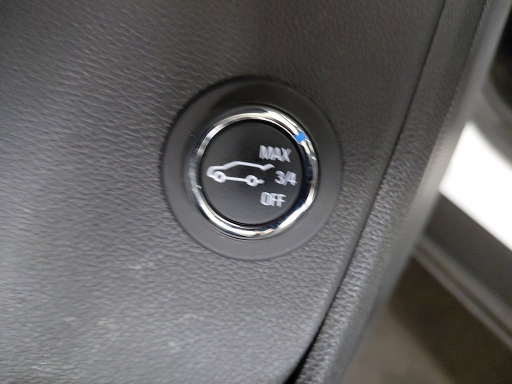 Certified 2023 Chevrolet Blazer LT AWD/4WD image 33