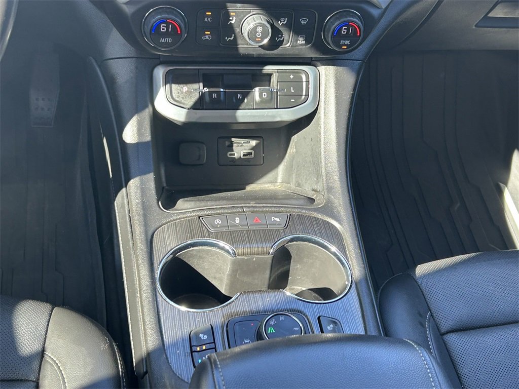 Used 2022 GMC Acadia SLT w/ Elevation Edition image 22