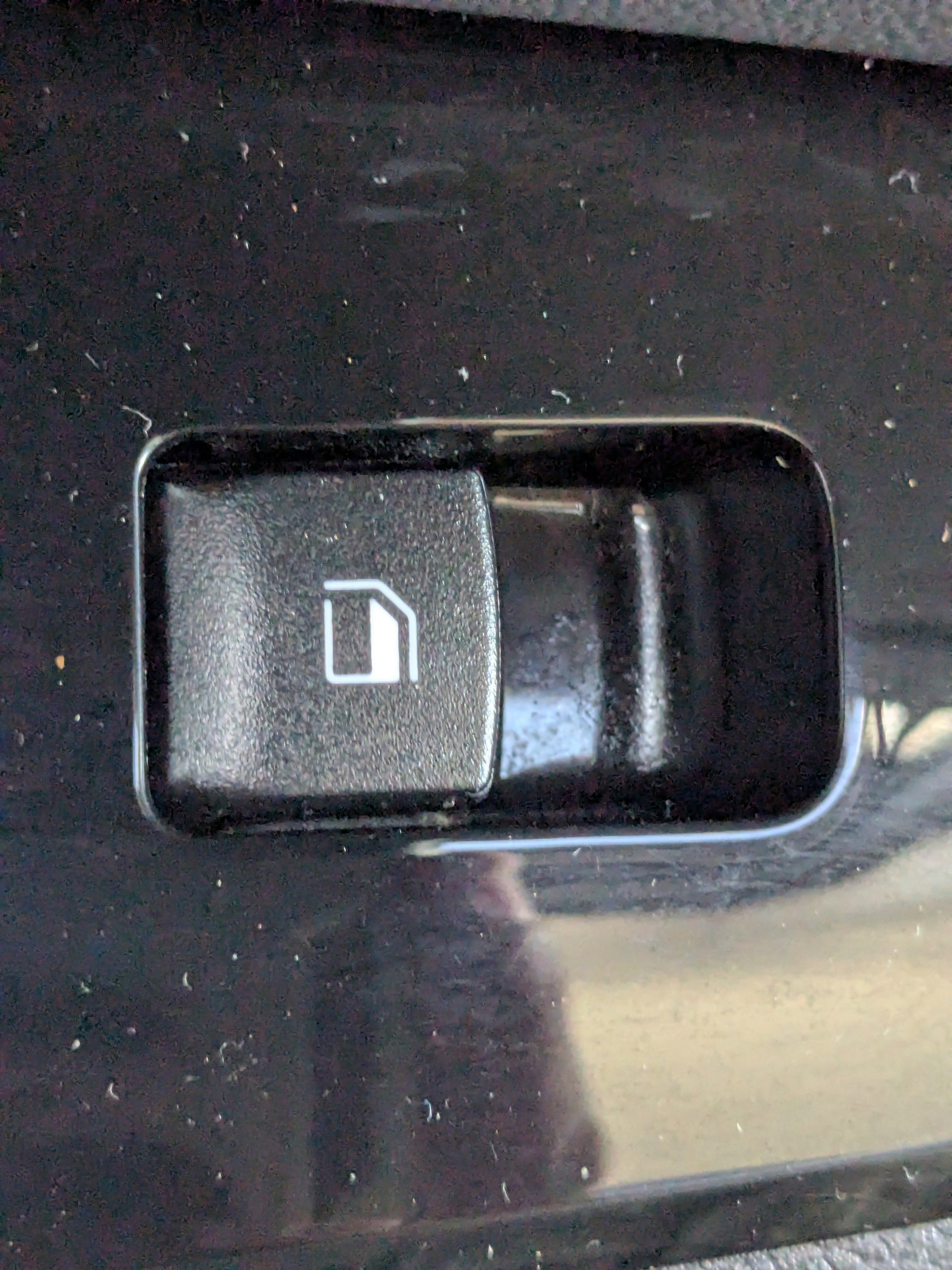 Certified 2024 Kia Sportage EX image 17