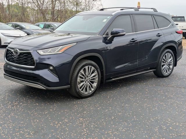 Used 2021 Toyota Highlander Platinum image 8