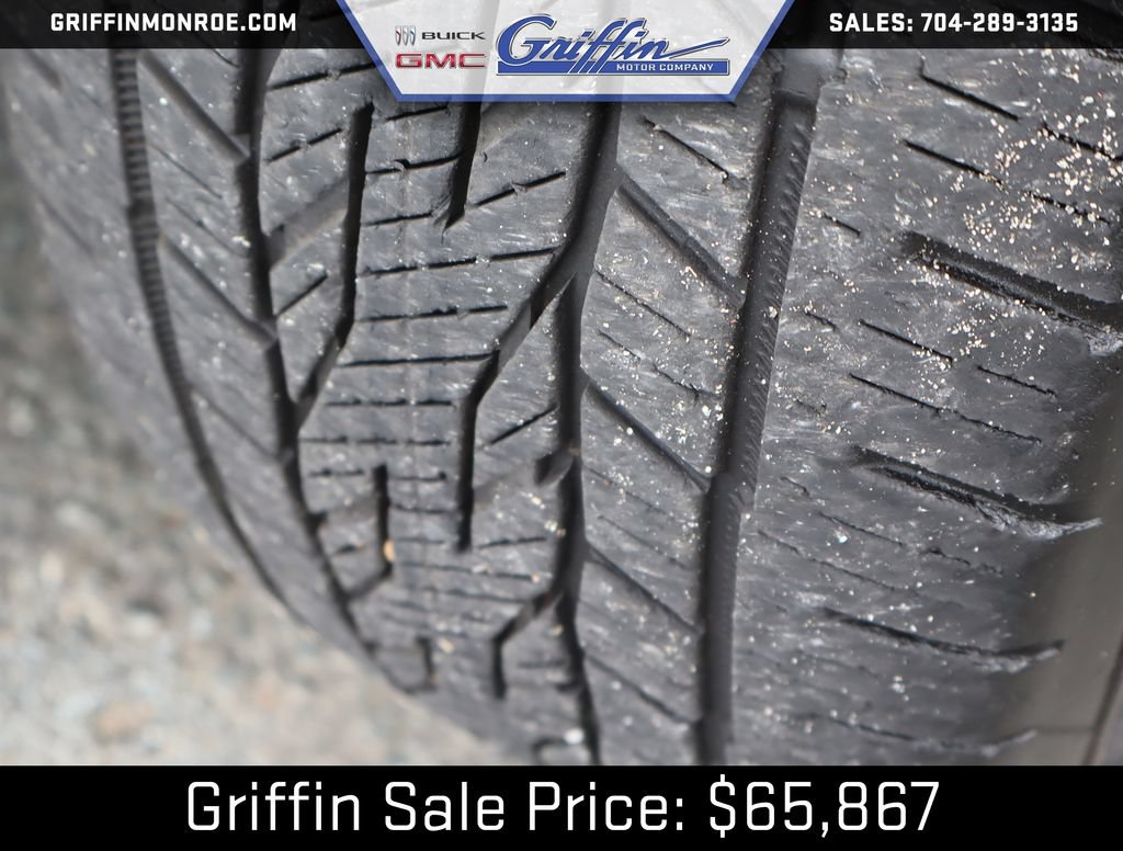 Certified 2025 GMC Yukon Denali AWD/4WD image 11