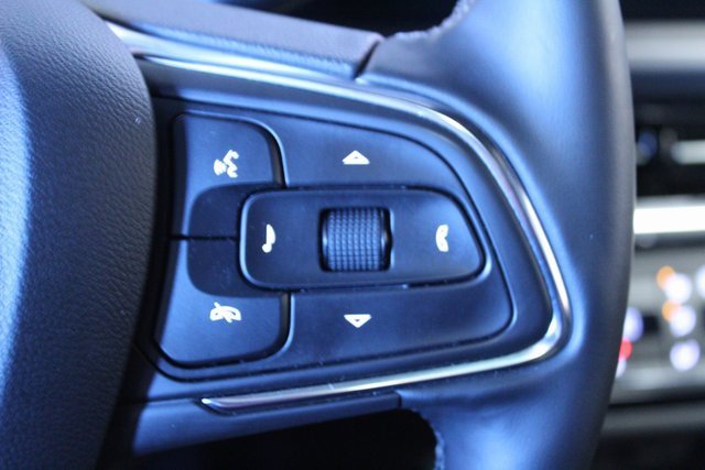 Used 2025 Buick Envista Sport Touring image 15