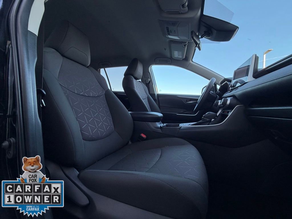Used 2024 Toyota RAV4 XLE image 23