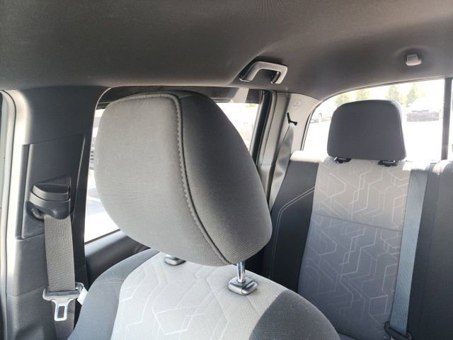 Used 2023 Toyota Tacoma TRD Off-Road w/ Technology Package image 19