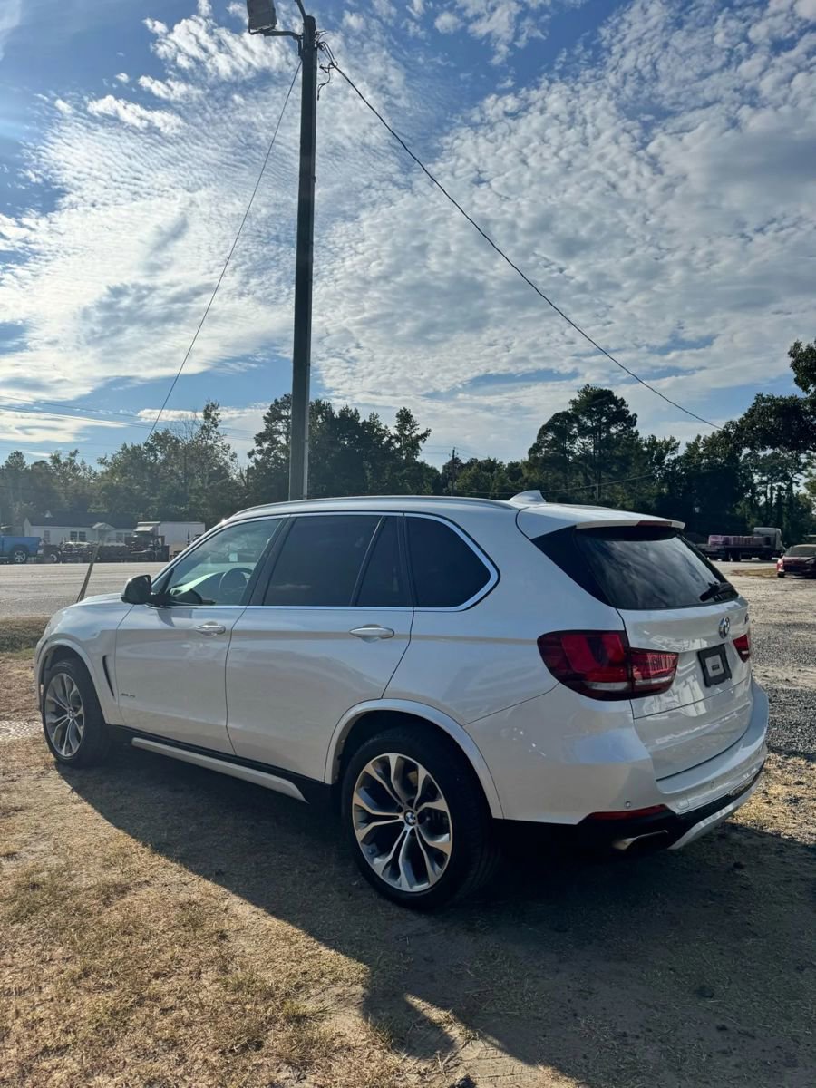 Used 2016 BMW X5 xDrive50i w/ Executive Package image 4
