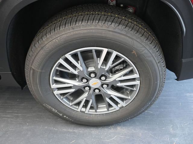New 2026 Chevrolet Traverse LT w/ Driver Confidence Package image 13