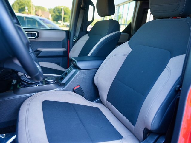 Used 2022 Ford Bronco Big Bend image 12