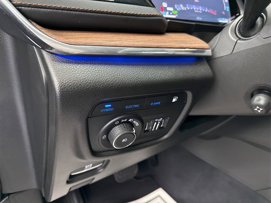 Used 2023 Jeep Grand Cherokee Summit image 42