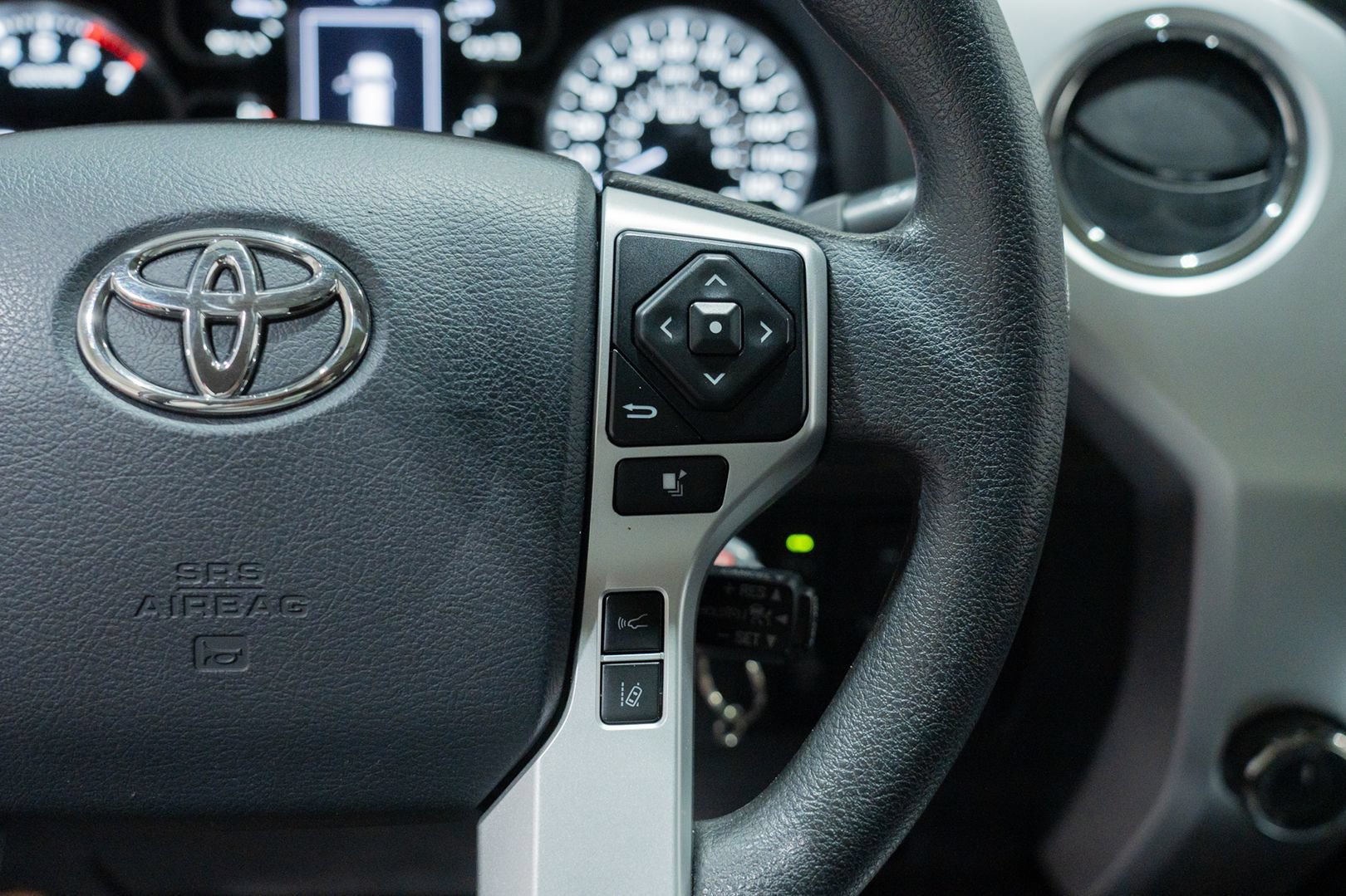 Used 2019 Toyota Tundra SR5 AWD/4WD image 37