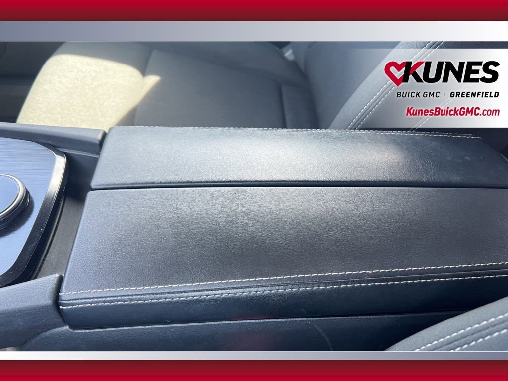 Used 2024 Nissan Rogue S image 30