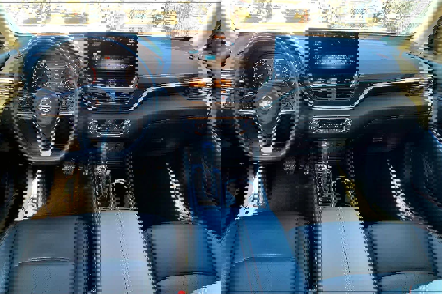 Used 2023 Nissan Altima 2.0 SR image 32