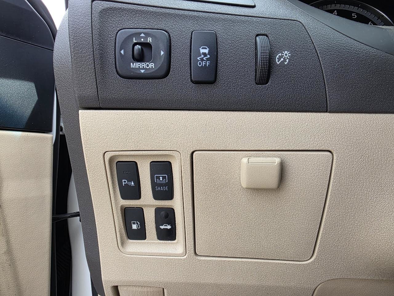 Used 2011 Lexus ES 350 FWD image 16