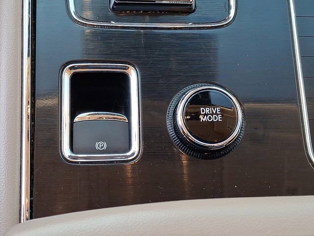 Used 2023 Lincoln Aviator AWD w/ Premium Package image 26