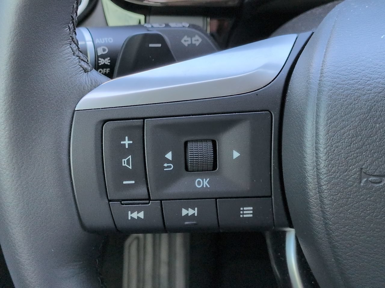 Used 2026 INFINITI QX60 Luxe w/ Cargo Package FWD image 27