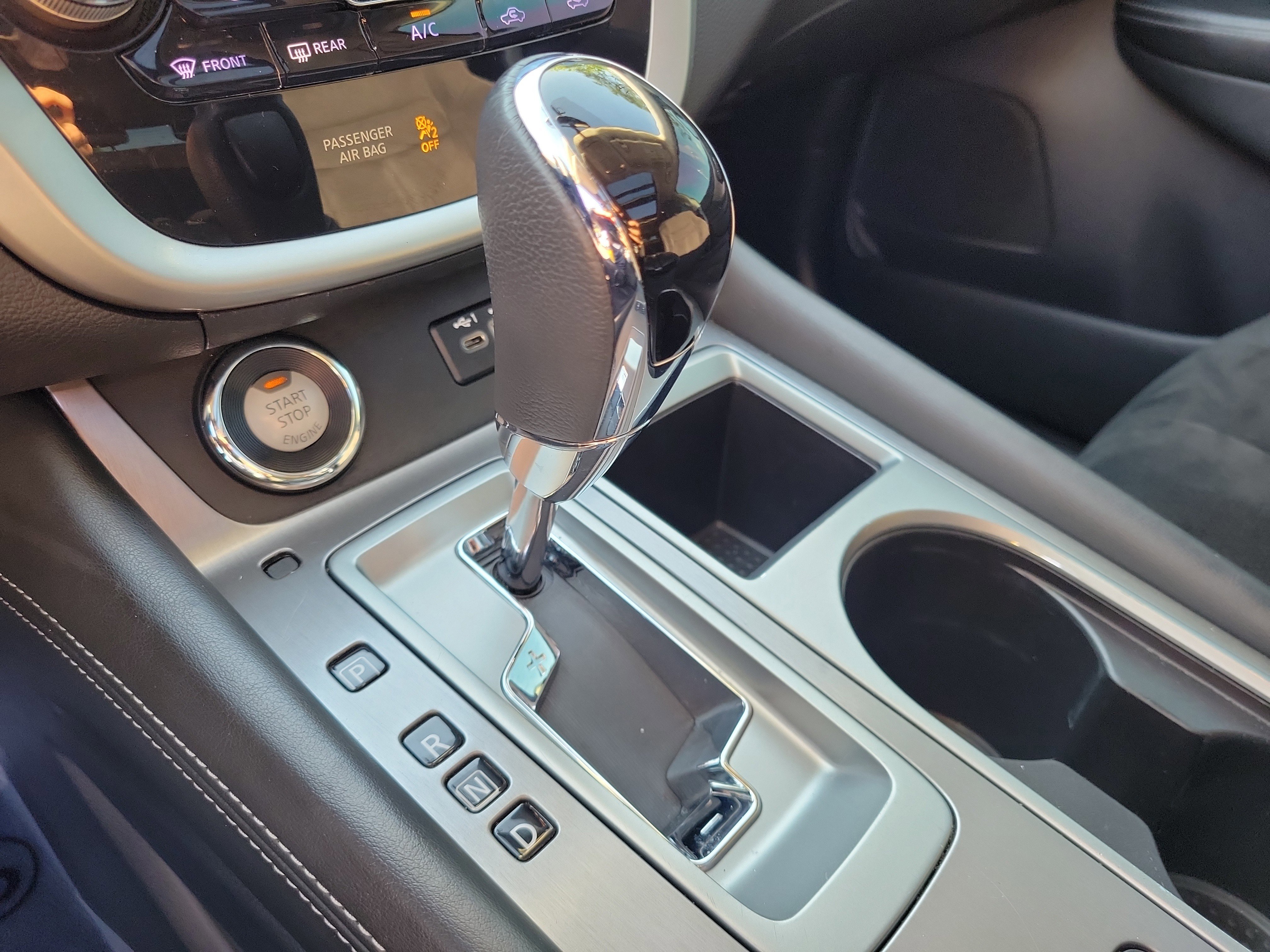 Used 2019 Nissan Murano SV w/ Premium Package image 34