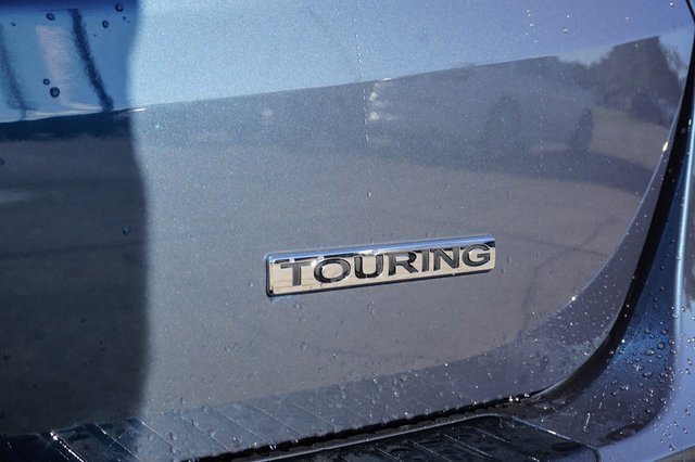 Used 2025 Honda Odyssey Touring image 7