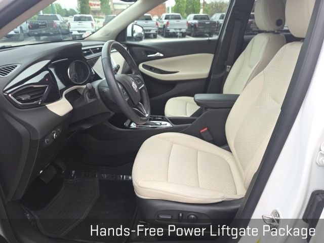 Used 2023 Buick Encore GX Essence w/ Experience Buick Package FWD image 27