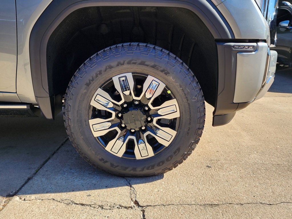 New 2026 GMC Sierra 2500 Denali w/ Denali Reserve Package image 55