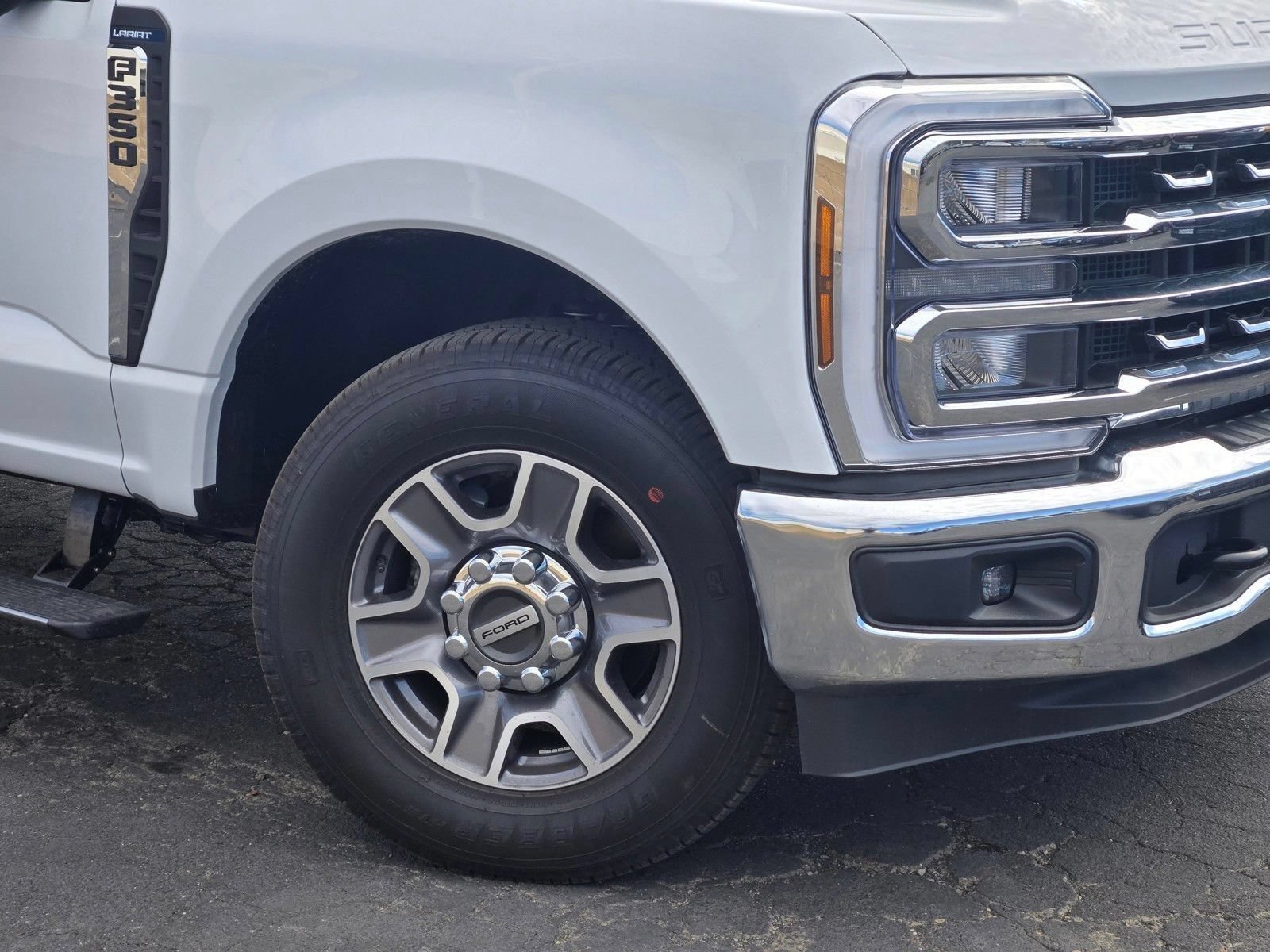 New 2026 Ford F350 Lariat RWD image 5