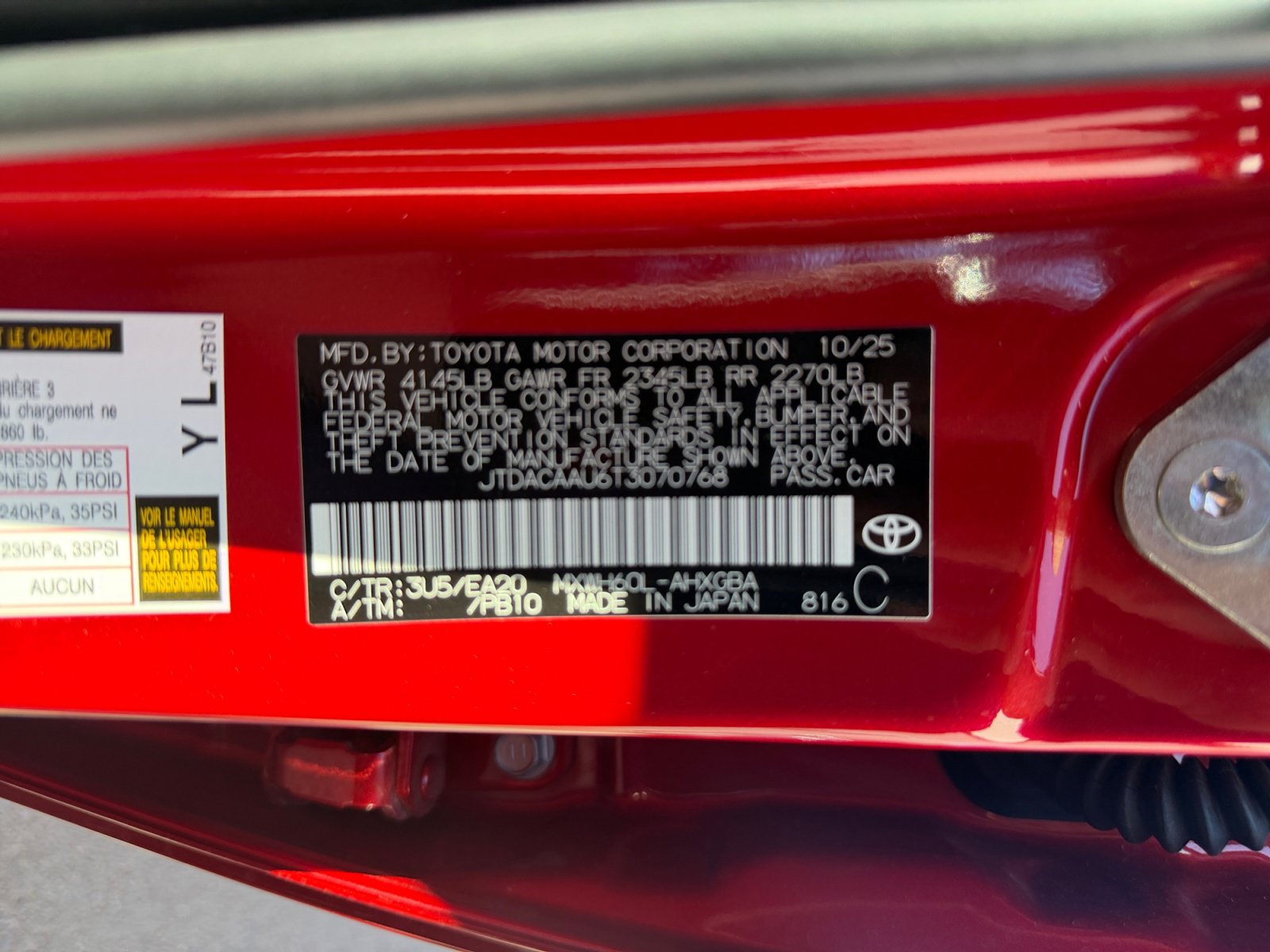 Used 2026 Toyota Prius XLE FWD image 33