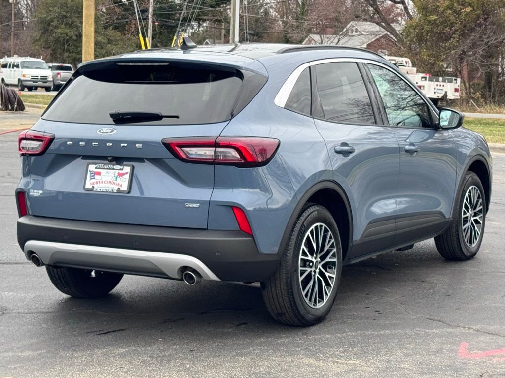Used 2024 Ford Escape SE FWD image 17