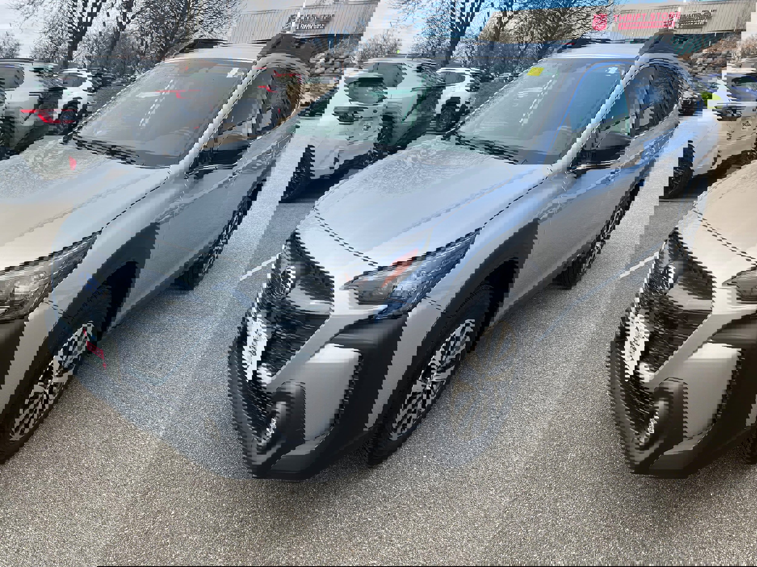 Certified 2025 Subaru Outback Premium w/ Popular Package #1A image 3