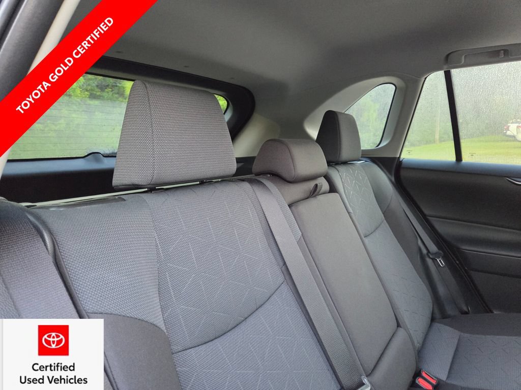 Certified 2025 Toyota RAV4 XLE w/ Convenience Package FWD image 18