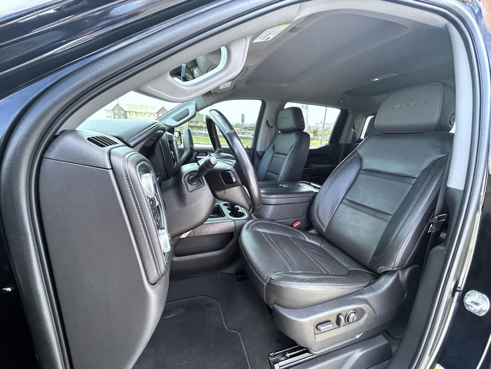 Certified 2021 GMC Sierra 1500 Denali AWD/4WD image 10