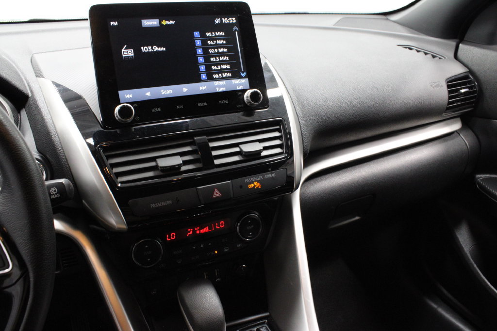 Used 2024 Mitsubishi Eclipse Cross SEL AWD/4WD image 31