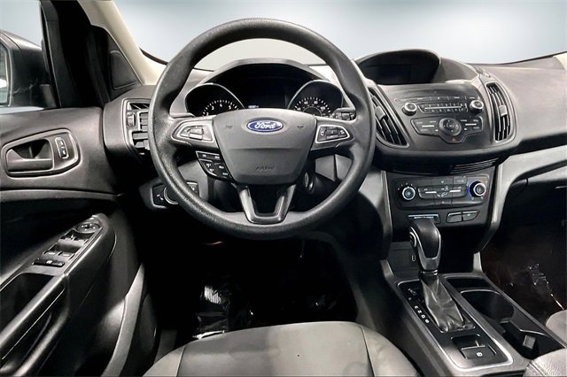 Used 2019 Ford Escape S image 9